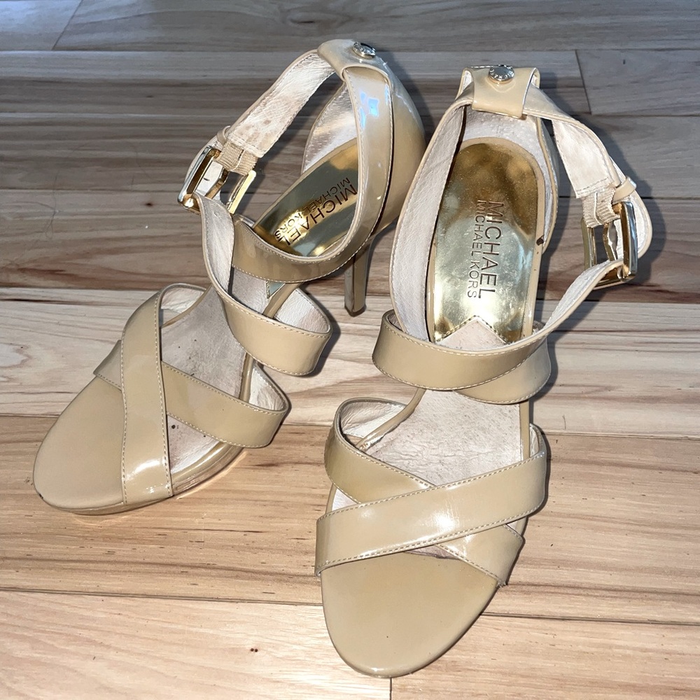 Michael kors sandals